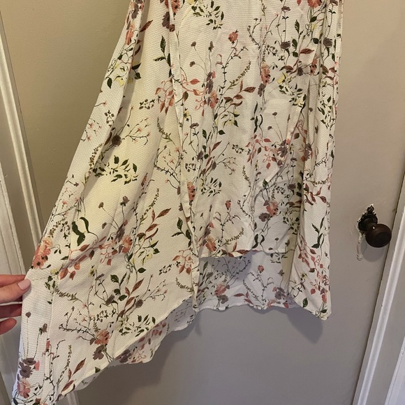 Floral dress - wrap waist - - Picture 5 of 5